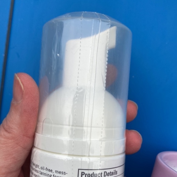 Rodan + Fields NWT Bundle: Foaming Sunless Tan and Soy Wax Candle NEW - Picture 7 of 12